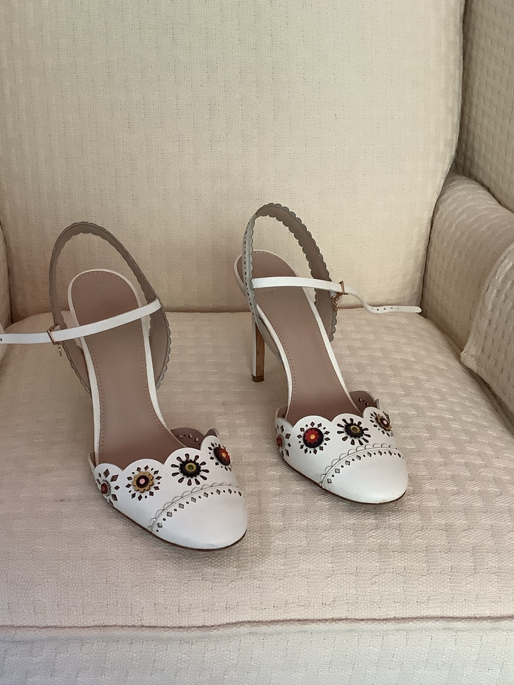 Tory Burch White Floral Cutout Slingback Heels with Multicolor Flower Accents